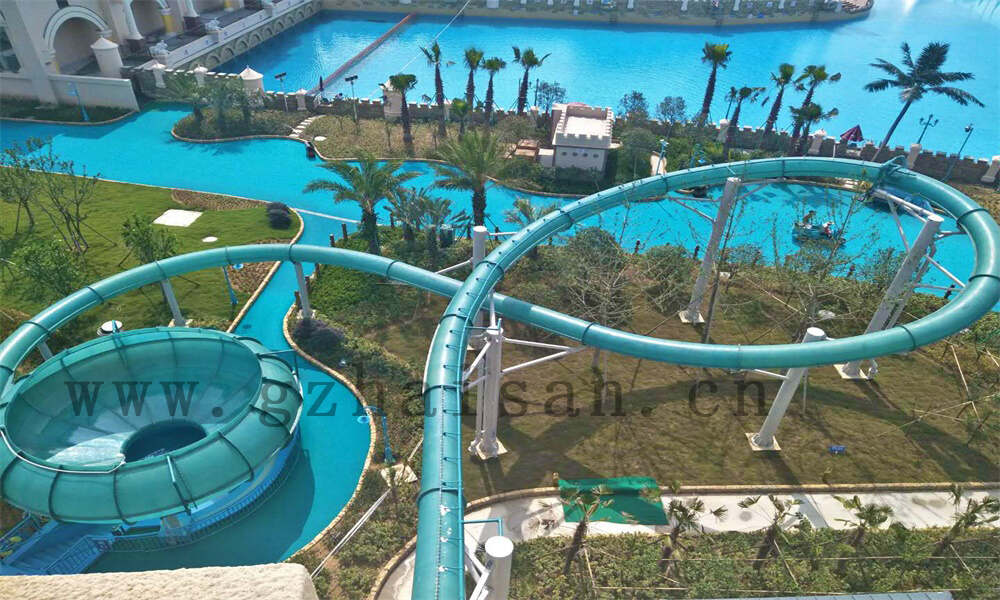 如何进行水上乐园设备的季度维护？