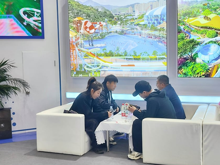 相聚郑州，引爆热潮——jinnianhui今年会游乐亮相2025中国（郑州）旅游休闲娱乐产业博览会，实力领航水上游乐新纪元！